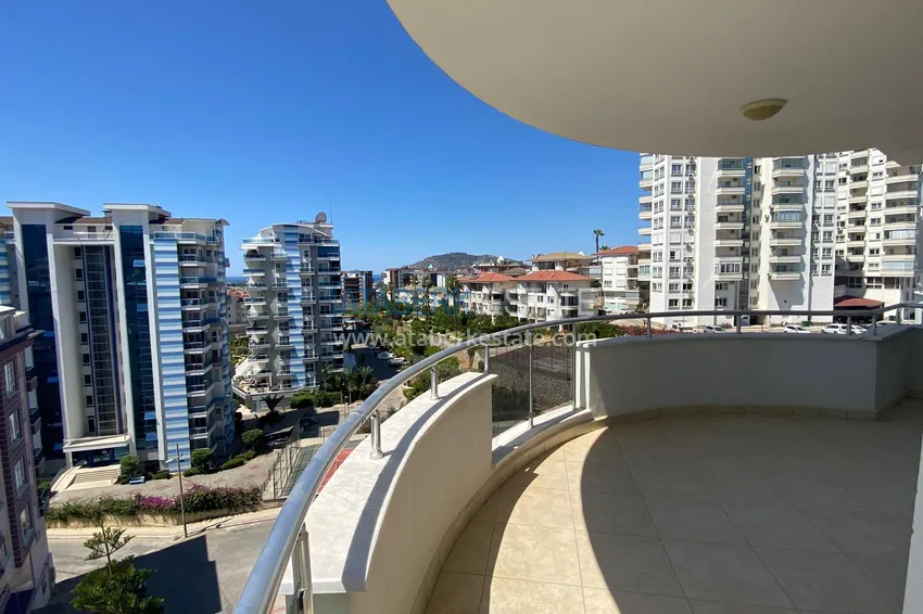 Приобрести Квартира в Джикджилли после ремонта в комплексе с инфраструктурой 7 