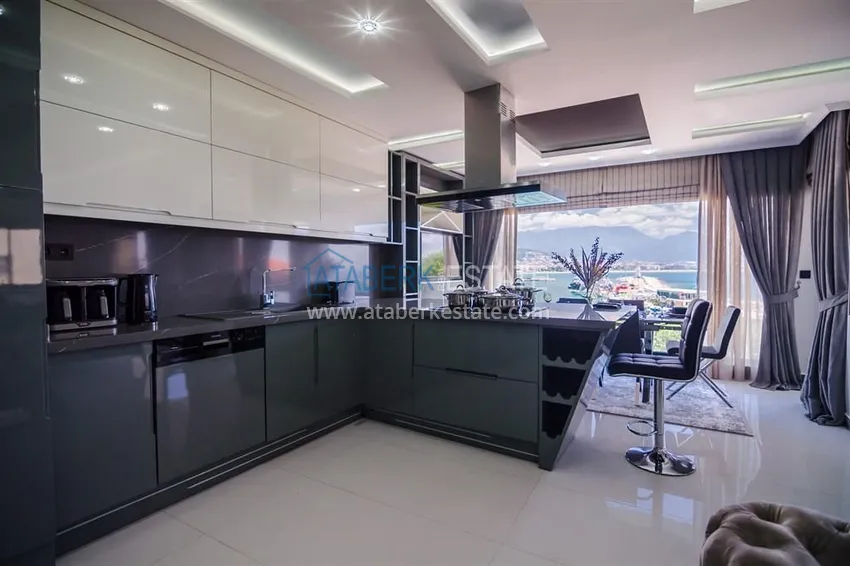 Приобрести Апартаменты с невероятным видом на гавань в историческом центре Алании 13 