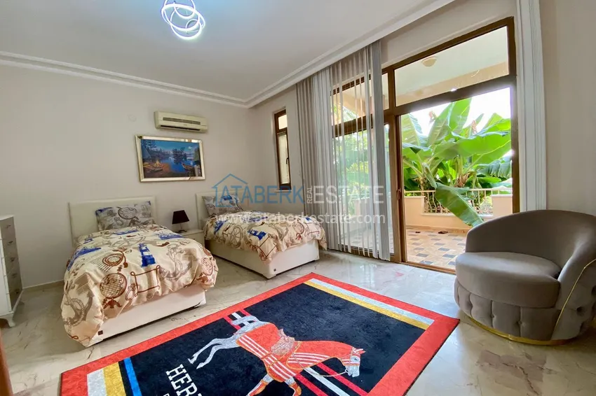 Приобрести Дуплекс с мебелью и отдельной кухней в Махмутларе 15 