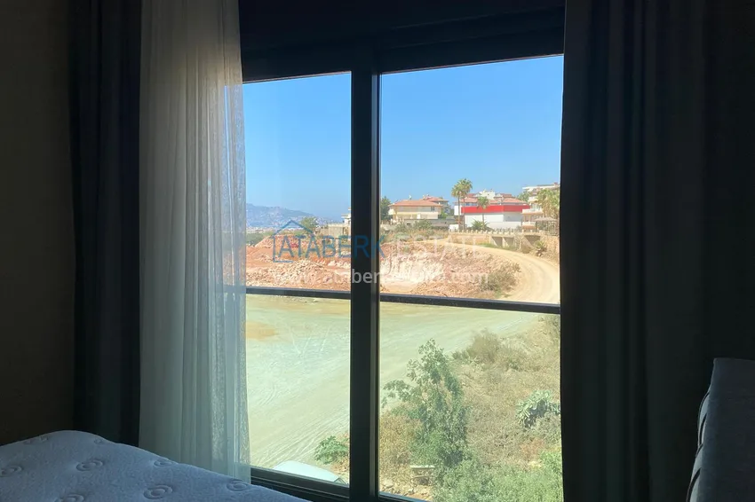 Приобрести Квартира в районе Оба с новой мебелью и видом на море, напрямую от собственника 13 