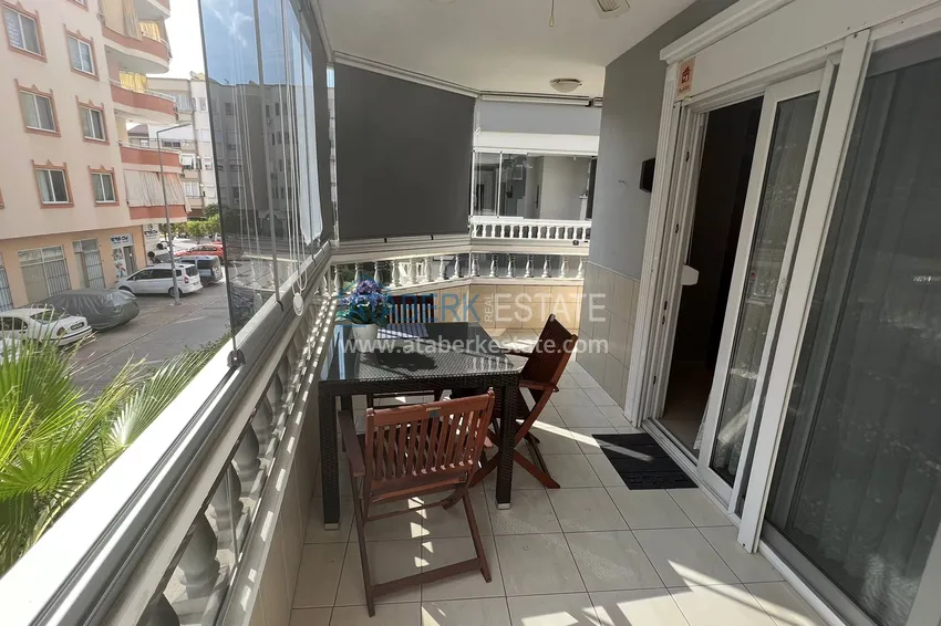 Приобрести Квартира 2+1 в районе Оба с мебелью и застекленным балконом в комфортабельном жилом комплексе 17 