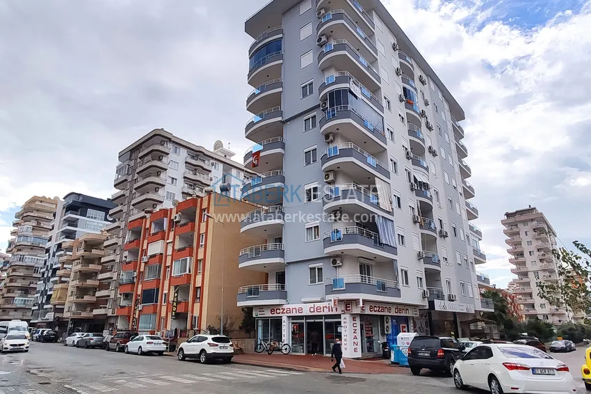 Квартира в Махмутларе по приемлемой цене - трехкомнатная с мебелью, вторая береговая 1 