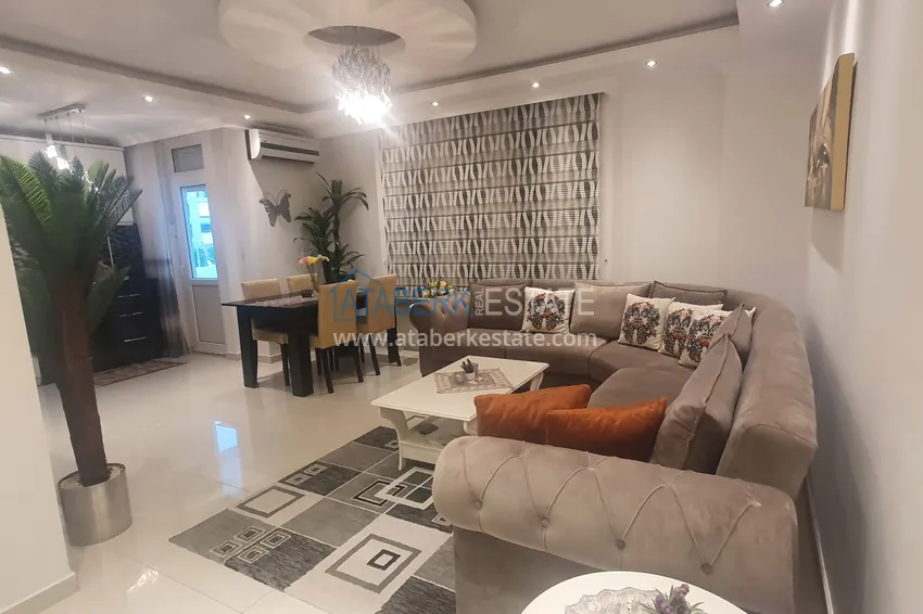 Квартира в центре района Оба – Алания с мебелью и застекленным балконом 1 