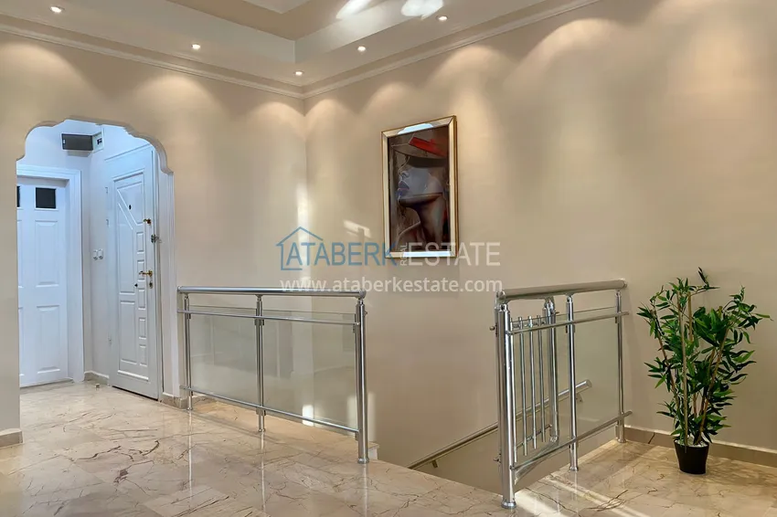 Приобрести Дуплекс с мебелью и отдельной кухней в Махмутларе 2 