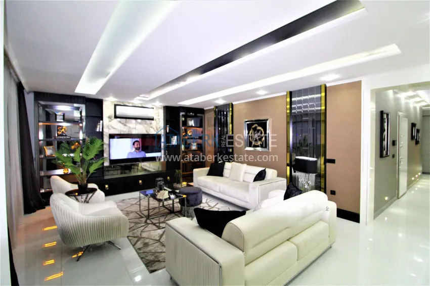 Приобрести Стильная квартира в историческом центре Алании с дизайнерским интерьером и видом на порт 28 