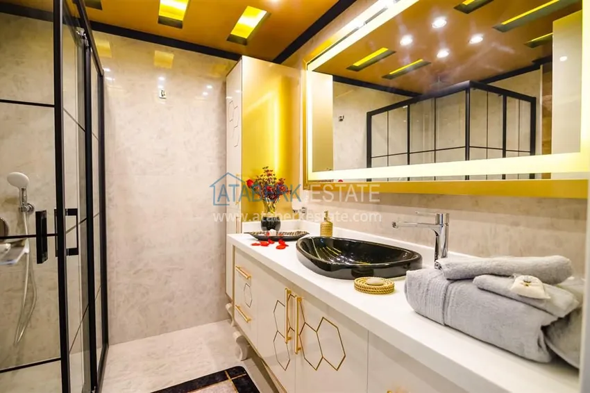 Приобрести Апартаменты с невероятным видом на гавань в историческом центре Алании 36 