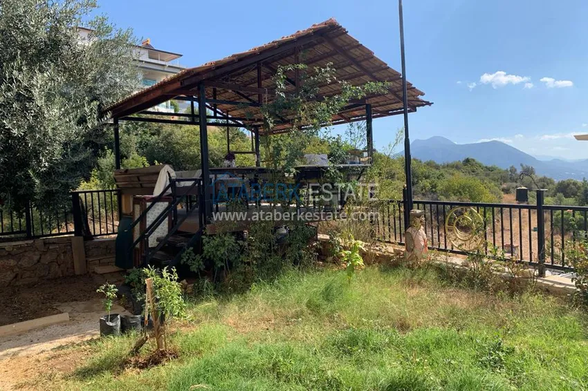 Трехэтажный частный дом с панорамным видом в Алании – горный район Бекташ 3 