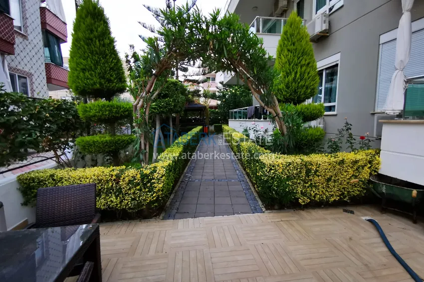 Квартира в Оба с мебелью и застекленным балконом в уютном жилом комплексе 2 