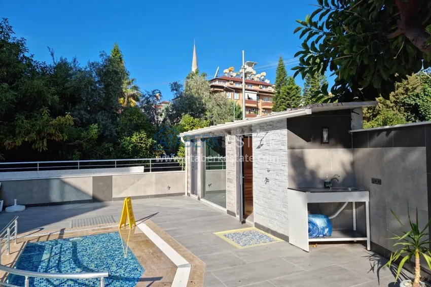 Квартира в в центре Алании, двухкомнатная с мебелью в жилом комплексе рядом с морем 3 