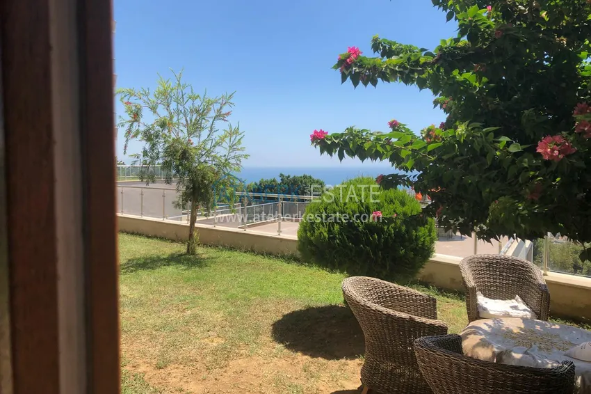 Приобрести Садовый дуплекс в Алании с видом на историческую крепость 2 