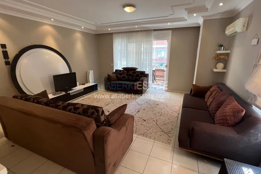 Приобрести Квартира 2+1 в районе Оба с мебелью и застекленным балконом в комфортабельном жилом комплексе 5 