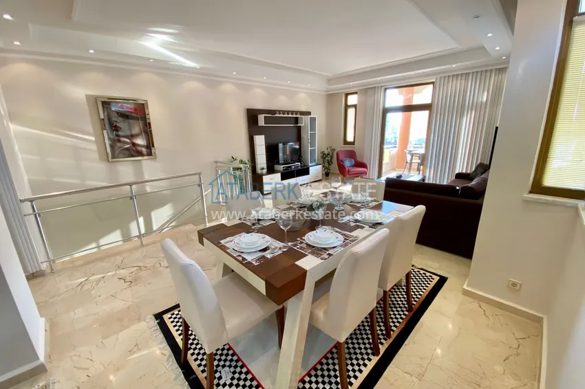 Приобрести Дуплекс с мебелью и отдельной кухней в Махмутларе 7 