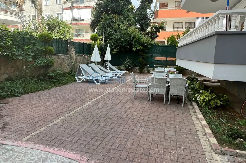 Квартира 2+1 в районе Оба с мебелью и застекленным балконом в комфортабельном жилом комплексе 7 