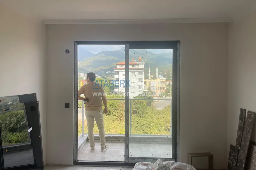 Приобрести Квартиры в Алании - район Оба, от инвестора в строящемся комплексе 4 