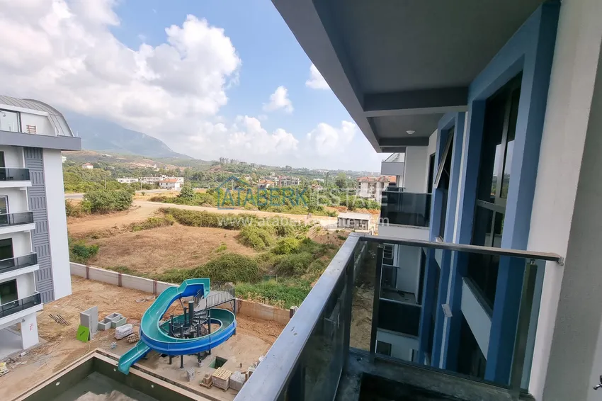 Приобрести Квартиры в Алании - район Оба, от инвестора в строящемся комплексе 23 