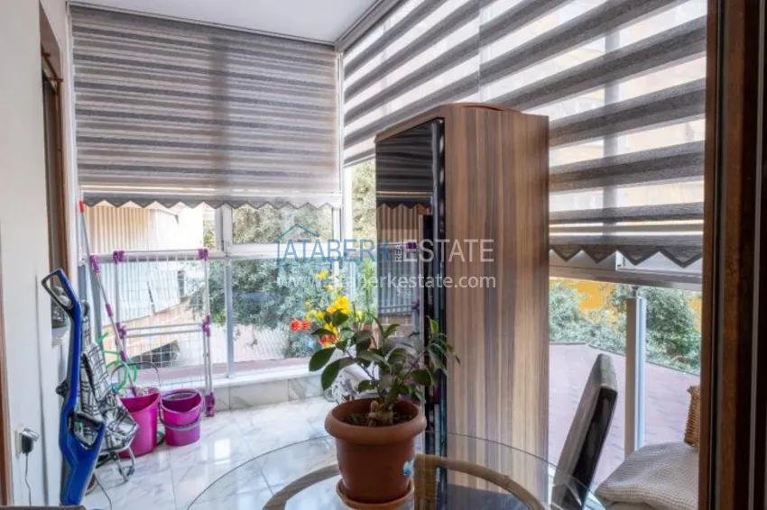 Приобрести Квартира в центре Алании трехкомнатная, с мебелью и застекленным балконом 12 