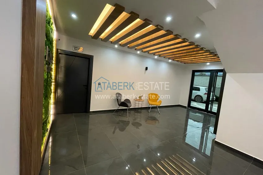 Квартира с выходом в сад, видом на горы и новой мебелью в районе Оба - Алания 12