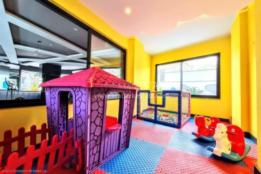 Двухкомнатная меблированная квартира с видом на горы в Алании, районе пляжа Клеопатра 12 