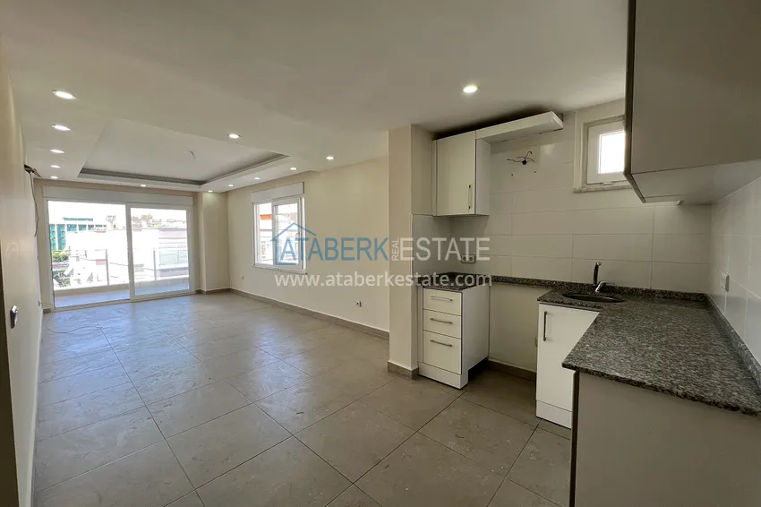 Приобрести Дуплекс 2+1 в молодом комплексе - центр Алании, район пляжа Клеопатра 1