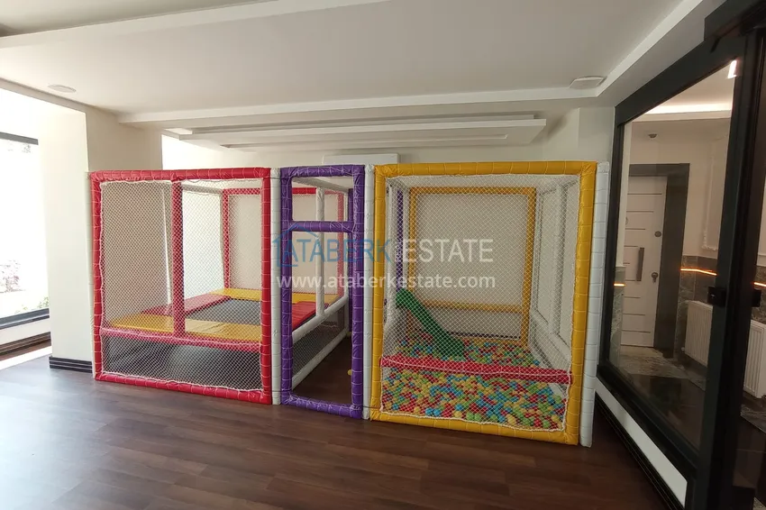 Квартира в Махмутларе с чистовой отделкой, в комплексе европейского типа 11 