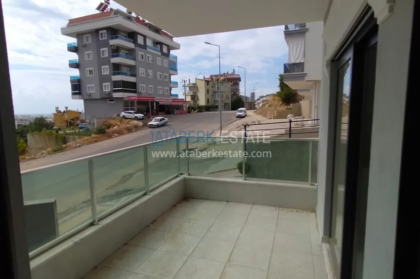 Приобрести Квартира с 3 спальнями и чистовой отделкой в районе Оба 11