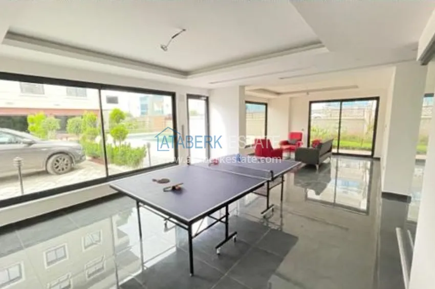 Квартира с выходом в сад, видом на горы и новой мебелью в районе Оба - Алания 13