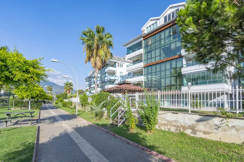 Квартира в Кестеле меблированная в комплексе на берегу горной реки 12 