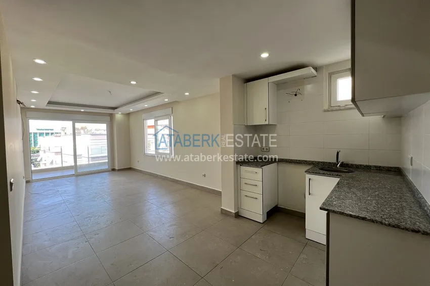 Приобрести Дуплекс 2+1 в молодом комплексе - центр Алании, район пляжа Клеопатра 2