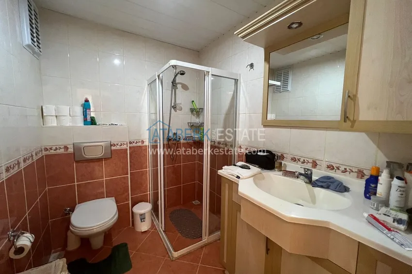 Приобрести Квартира 2+1 в районе Оба с мебелью в комплексе европейского типа 12 