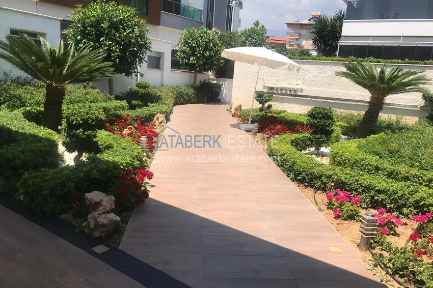 Квартира в районе Оба с мебелью, в современном жилом комплексе 12 