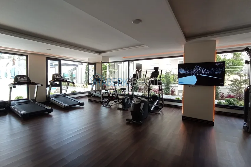 Квартира в Махмутларе с чистовой отделкой, в комплексе европейского типа 12 