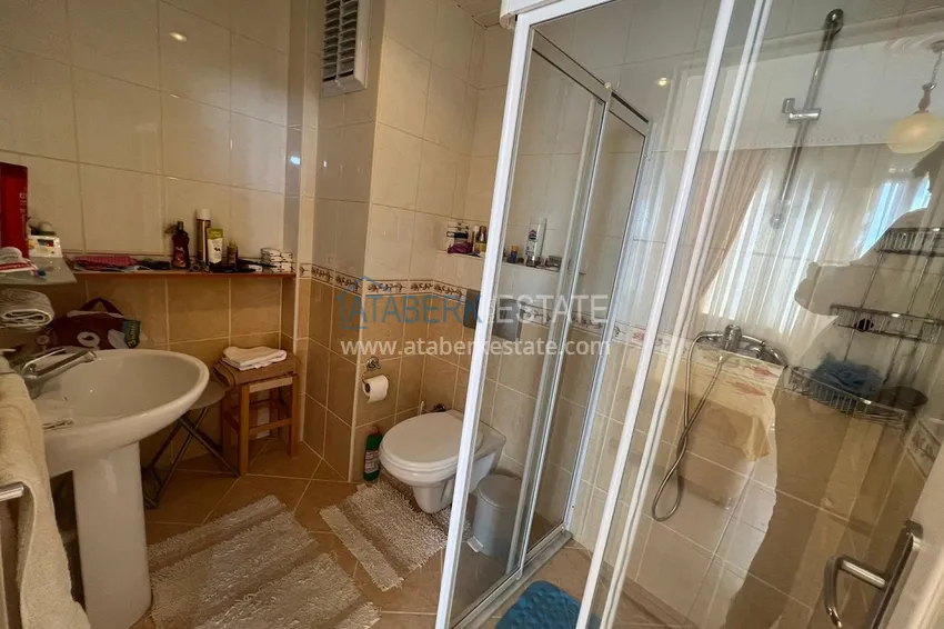 Приобрести Квартира 2+1 в районе Оба с мебелью в комплексе европейского типа 13 