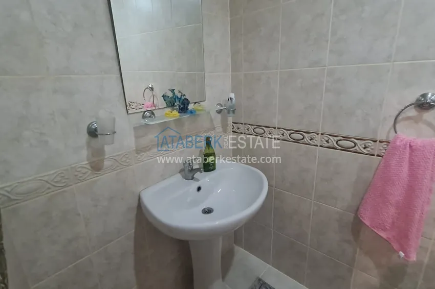 Приобрести Квартира в центре Алании с отдельной кухней в жилом комплексе с бассейном 12 