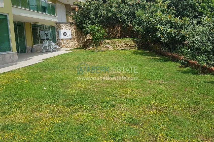 Апартаменты 1+1 с мебелью и видом на горы в районе Кестель, Алания 14 