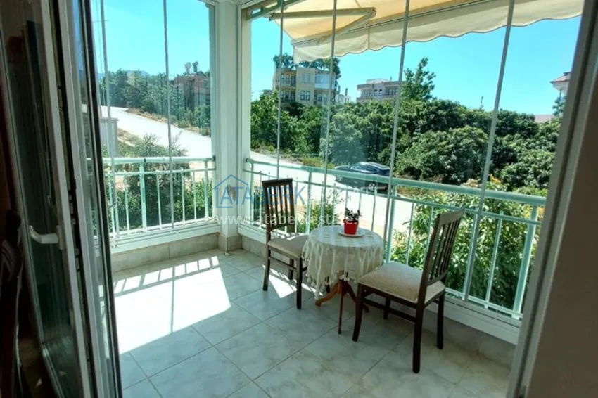 Приобрести Трёхкомнатная квартира в жилом комплексе, Алания район Оба 15 