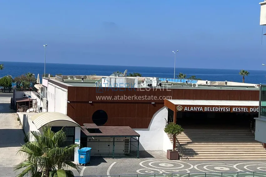 Приобрести Квартира с мебелью и застекленным балконом - вторая линия от моря в Кестеле 14 