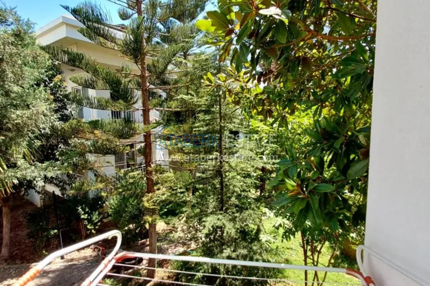 Приобрести Трёхкомнатная квартира в жилом комплексе, Алания район Оба 18 