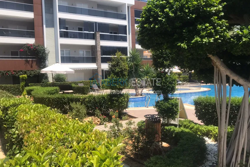 Квартира в районе Оба с мебелью, в современном жилом комплексе 1 