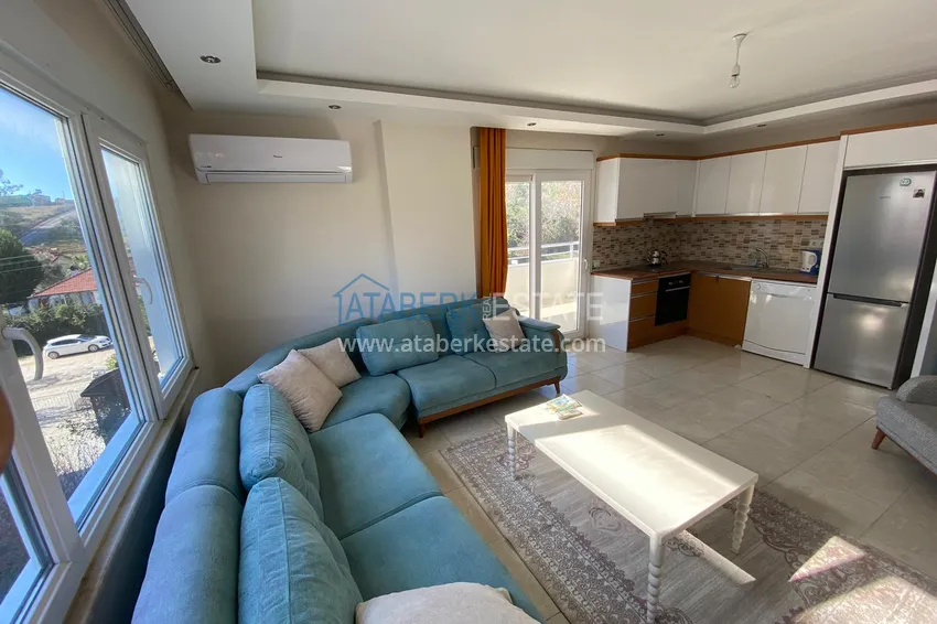 Приобрести Меблированная трехкомнатная квартира в современном комплексе Авсаллар, Алания 1 