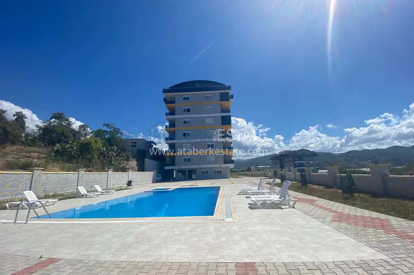 Квартиры с чистовой отделкой в районе Демирташ в новом жилом комплексе 1