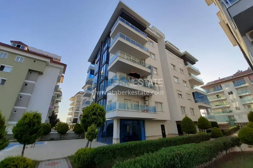 Пентхаус-дуплекс в районе Кестель меблированный с видом на море 1