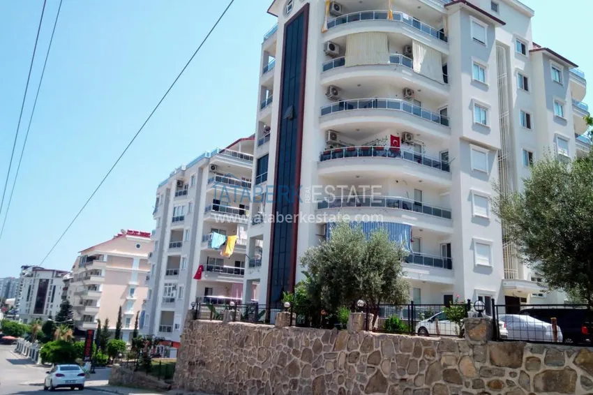 Меблированная квартира 1+1 в Авсалларе в комплексе городского типа 1