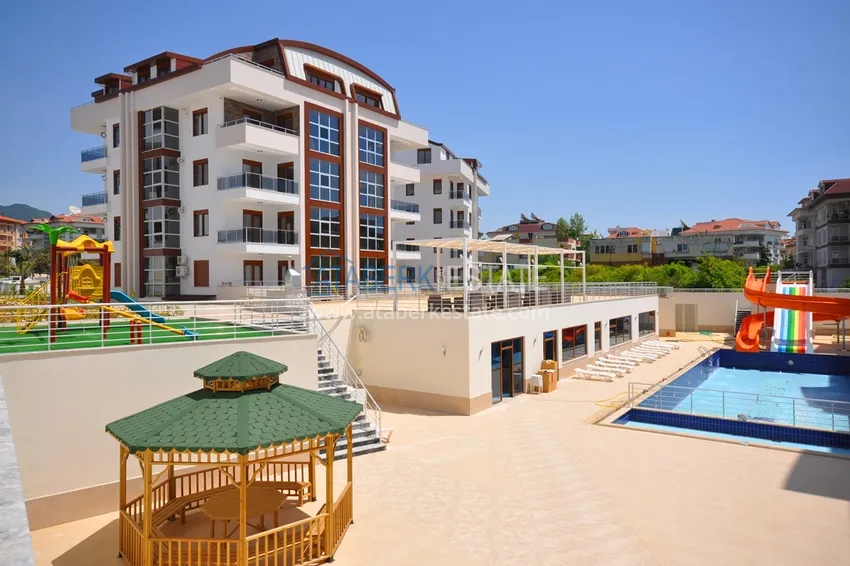 Пентхаус-дуплекс в Оба с отдельной кухней в комплексе с хорошей инфраструктурой 1 