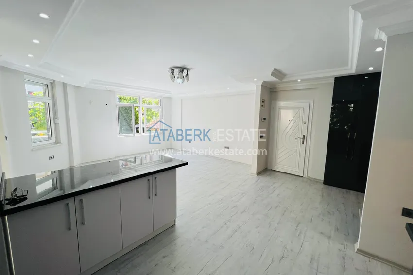 Приобрести Дуплекс с выходом в сад после капитального ремонта в районе Оба рядом с морем 1 