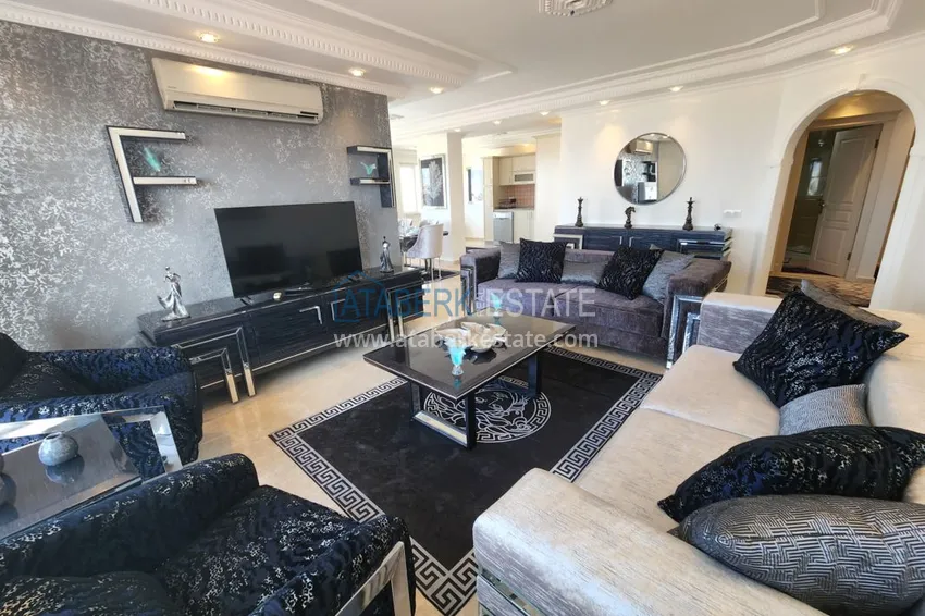 Приобрести Огромный пятикомнатный пентхаус с мебелью и видом на море – район Оба 13