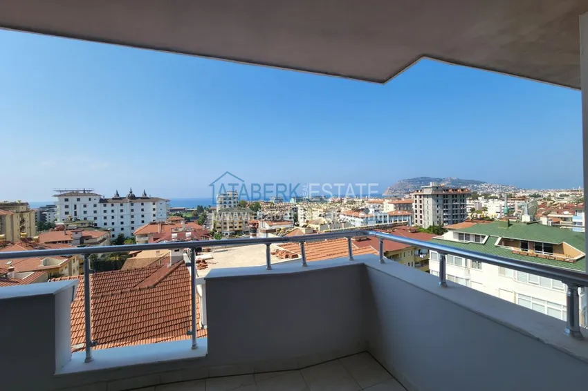 Приобрести Огромный пятикомнатный пентхаус с мебелью и видом на море – район Оба 24