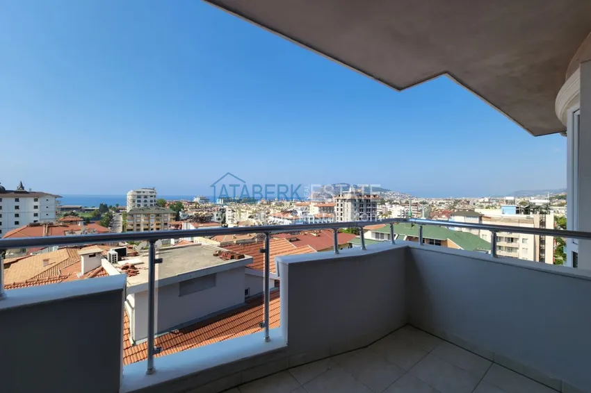 Приобрести Огромный пятикомнатный пентхаус с мебелью и видом на море – район Оба 25