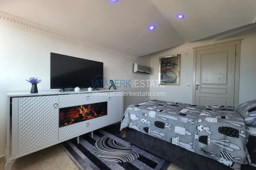 Приобрести Огромный пятикомнатный пентхаус с мебелью и видом на море – район Оба 45