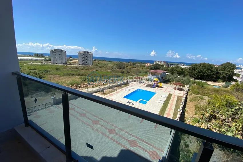 Приобрести Квартиры с чистовой отделкой в районе Демирташ в новом жилом комплексе 16