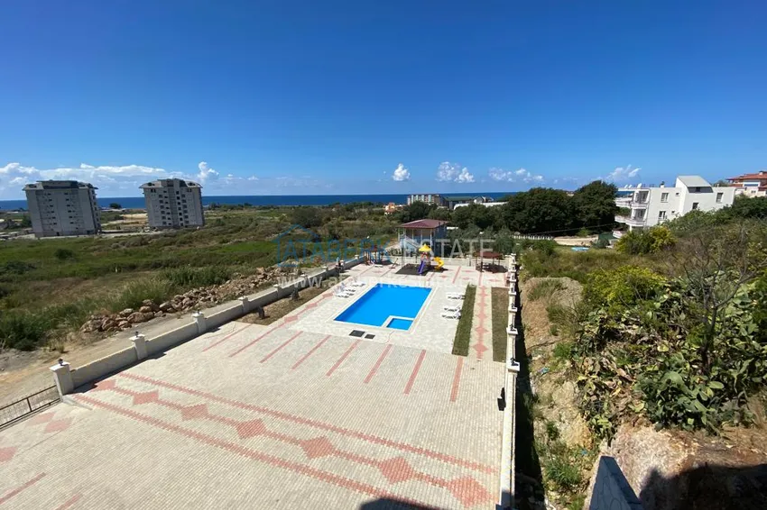 Приобрести Квартиры с чистовой отделкой в районе Демирташ в новом жилом комплексе 17